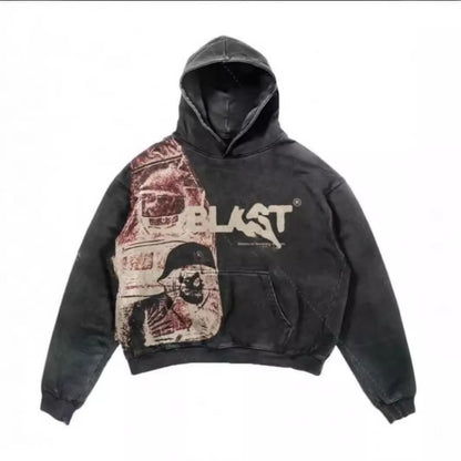 Collage Print Hoodie – Unisex Kapuzenpullover im Urban Streetstyle